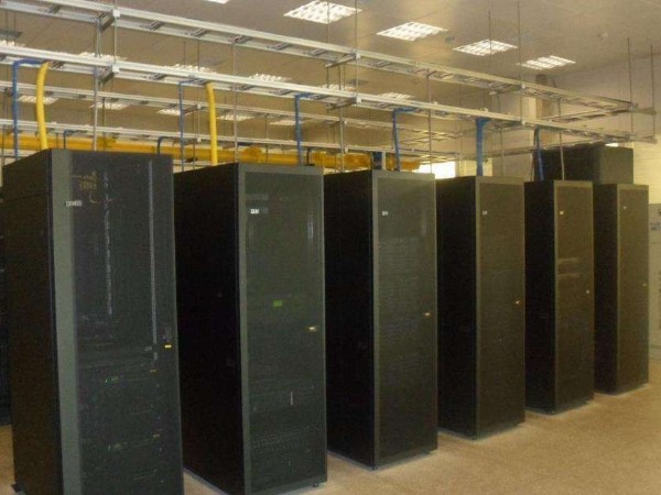 有20個(gè)點(diǎn)，如何做好集中性的機(jī)房環(huán)境系統(tǒng)檢測(cè)控制？