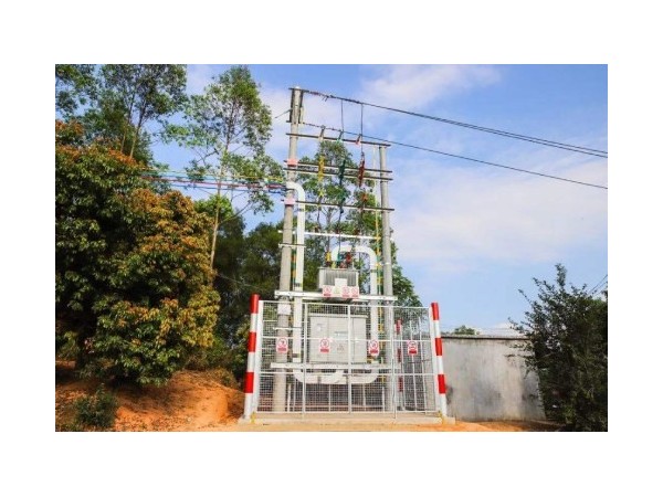 10kv配電臺(tái)區(qū)在線監(jiān)控系統(tǒng)，實(shí)現(xiàn)綜合運(yùn)維管理