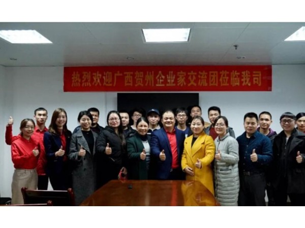 31位企業(yè)精英聚集邁世，動力環(huán)境監(jiān)控融合成長