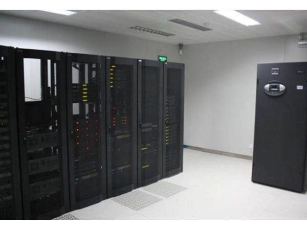 動環(huán)監(jiān)控系統(tǒng)竟能這樣幫到你！