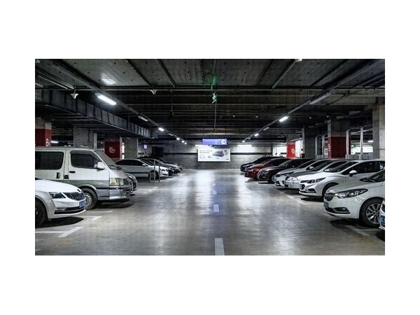 商場(chǎng)地下停車場(chǎng)信息化智能管理方案，最核心的主機(jī)怎么選？