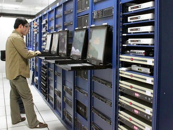 機房建設及監(jiān)控設備怎么做呢？