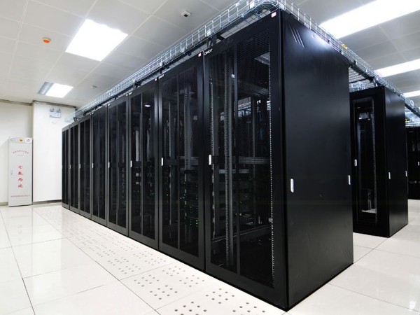 安裝機(jī)房動力環(huán)境監(jiān)控系統(tǒng)需要多少預(yù)算呢？