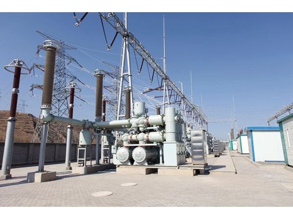 什么是智能變電站？站控層包括哪些設(shè)備？