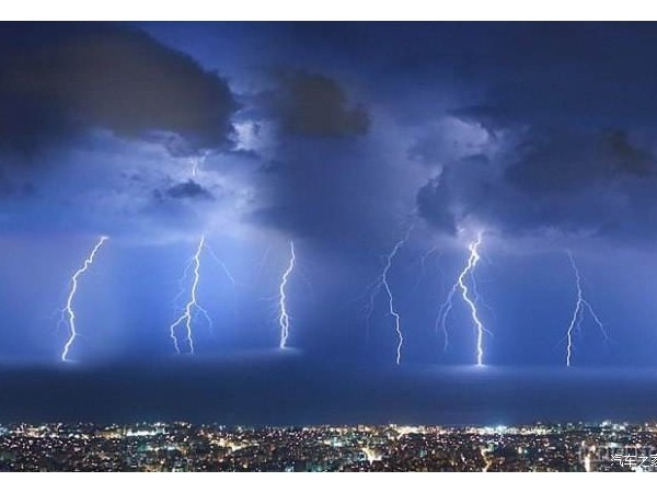 關(guān)于機房監(jiān)控防雷方案的概述