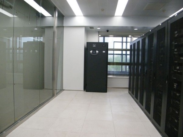 國(guó)內(nèi)機(jī)房動(dòng)環(huán)監(jiān)控系統(tǒng)什么品牌比較好？